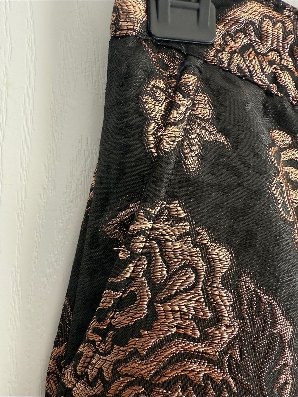 Sage Metallic Floral Straight Leg Pants - Black & Gold - Picture 5 of 8